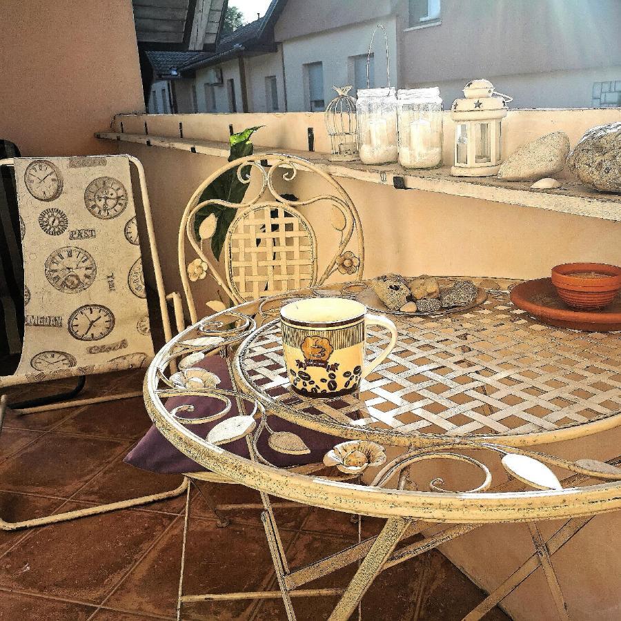 Ribnica Apartmaji Arko מראה חיצוני תמונה